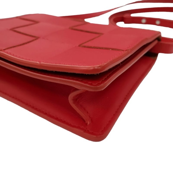Bottega Vaneta RED MINI CASSETTE CROSSBODY BAG authentic - Picture 5 of 14